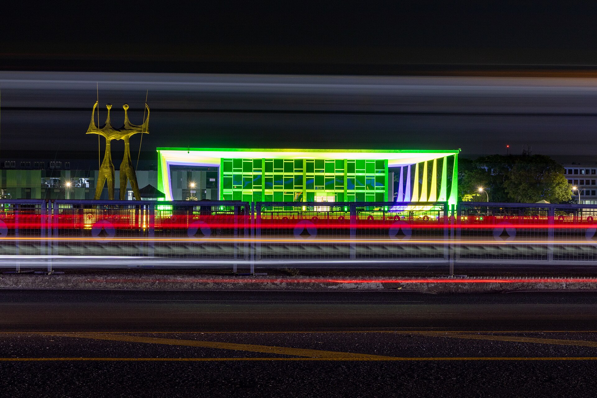 Brazil's Supreme Federal Court building at night in Brasília
