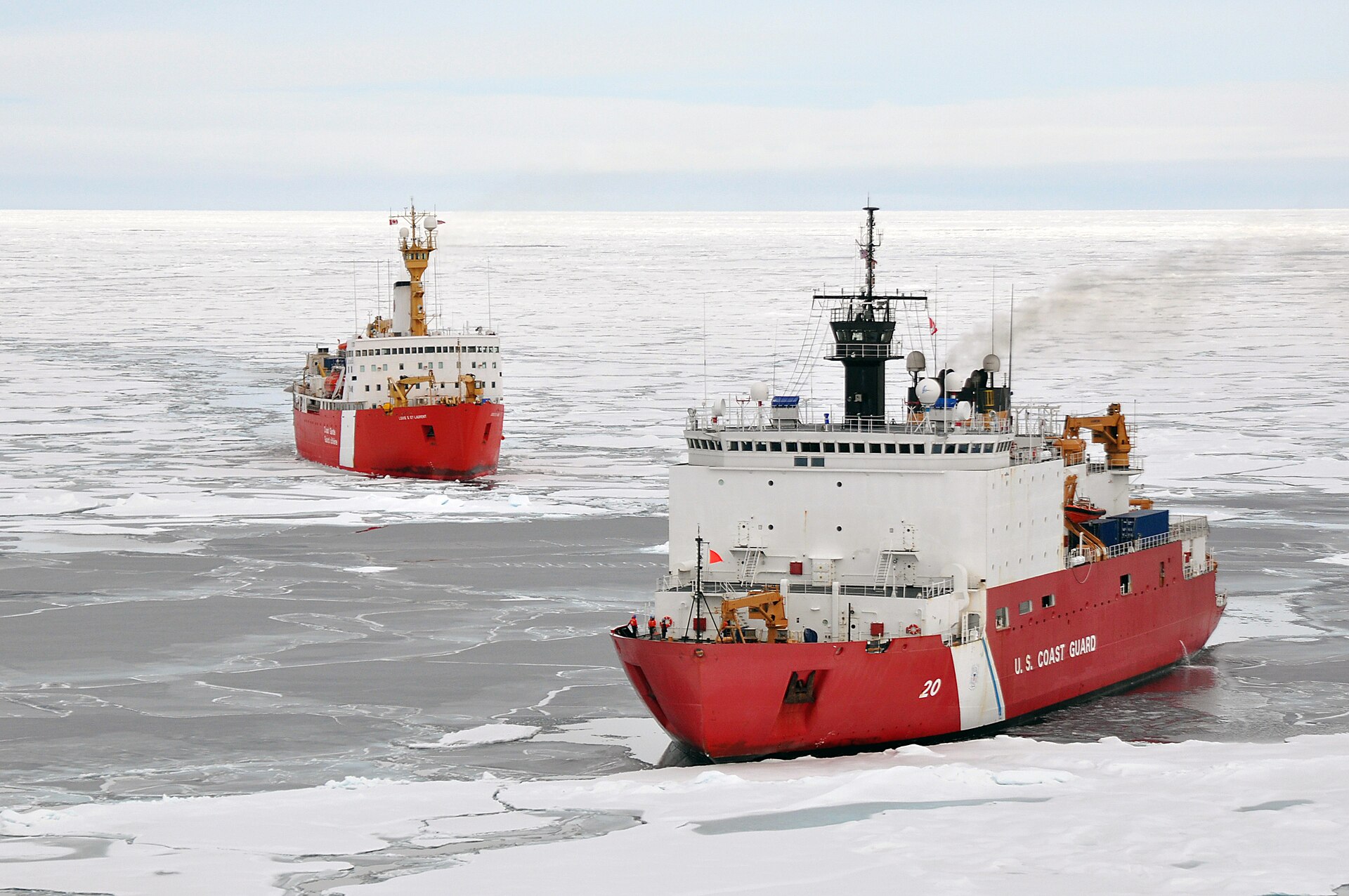 The icebreakers CCGS Louis S. St-Laurent and USCGC Healy together in the Arctic Ocean